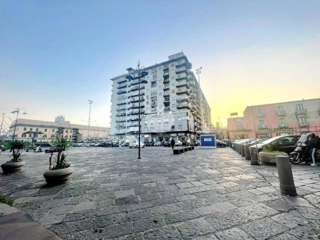 Appartamento in vendita a Municipalità 2, Mercato