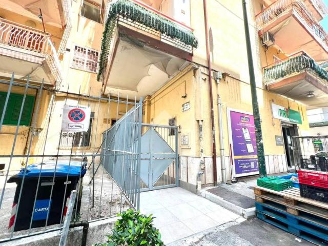 Appartamento in vendita a Astroni, Pianura