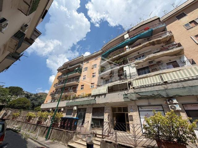 Appartamento in vendita a Camaldoli, Campania