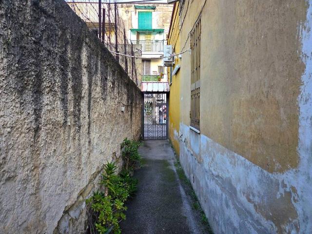 Appartamento in vendita a Municipalità 6, Campania