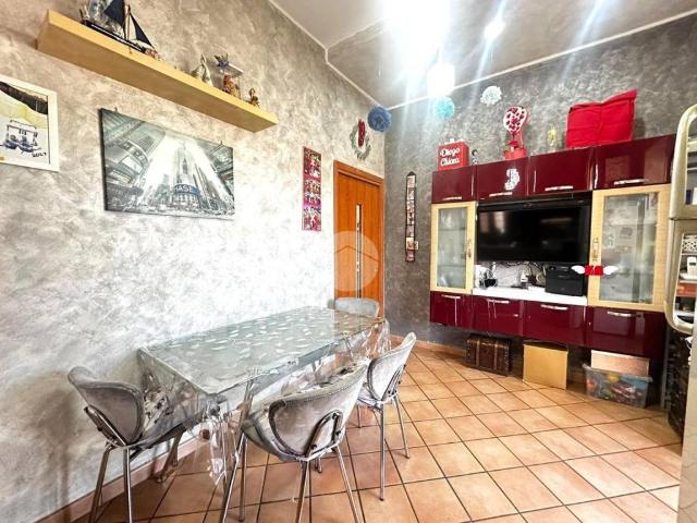 Appartamento in vendita a Secondigliano, Napoli