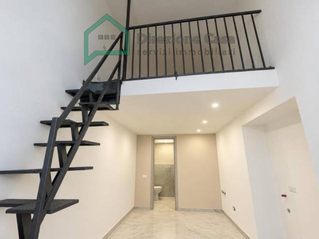 Appartamento in vendita a Vicaria, Napoli