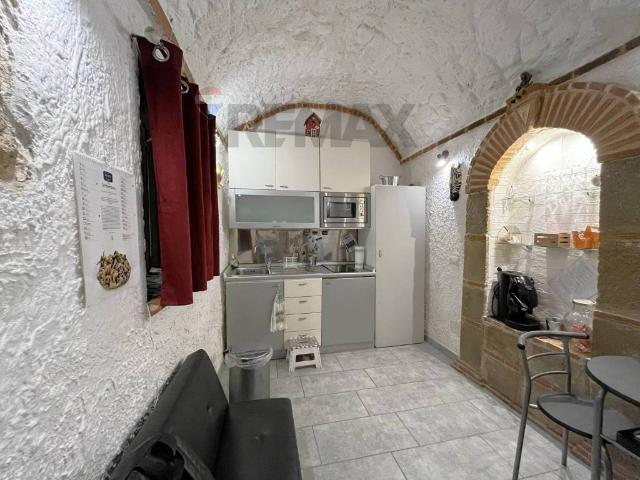 Appartamento in vendita a Municipalità 2, Campania