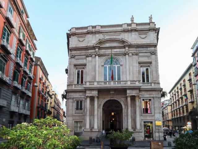 Appartamento in vendita a Municipalità 2, Campania
