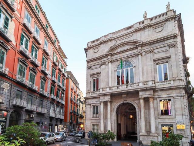 Appartamento in vendita a Municipalità 2, Campania