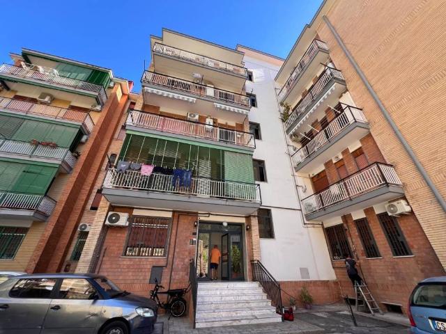 Appartamento in vendita a Stella, Napoli