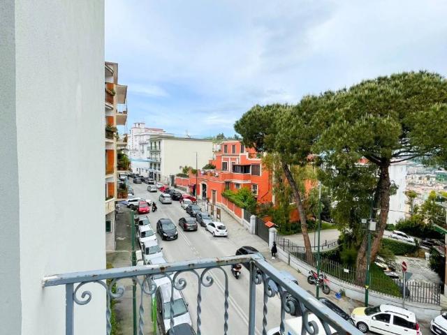 Appartamento in vendita a Municipalità 1, Campania