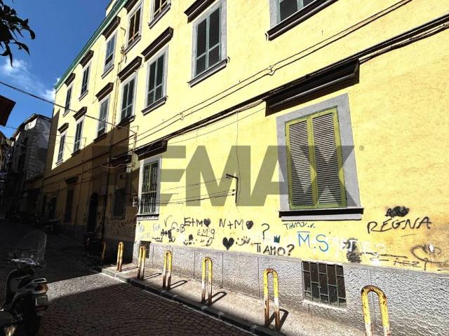 Appartamento in vendita a Municipalità 3, Campania