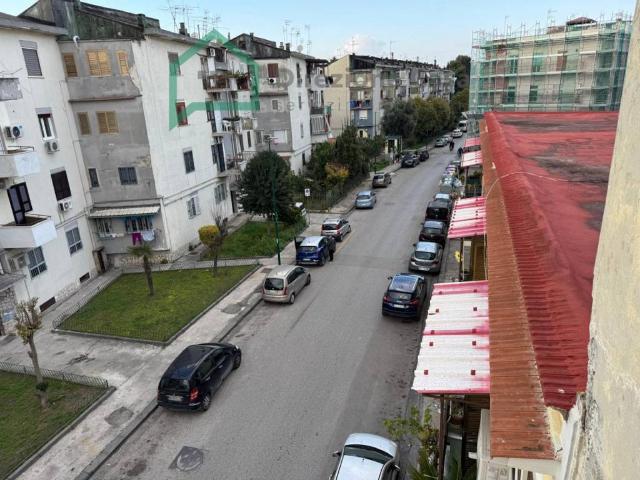 Appartamento in affitto a Municipalità 7, San Pietro A Patierno