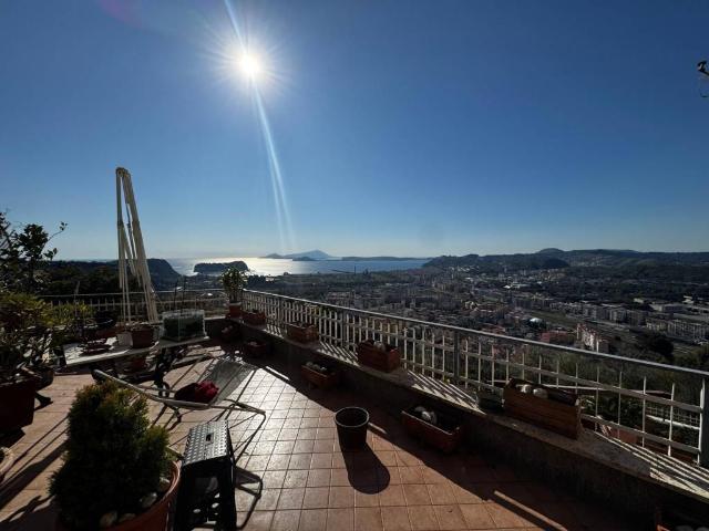 Appartamento in vendita a Villanova di Posillipo, Napola