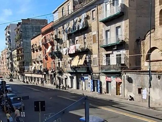 Appartamento in vendita a Vicaria, Napoli