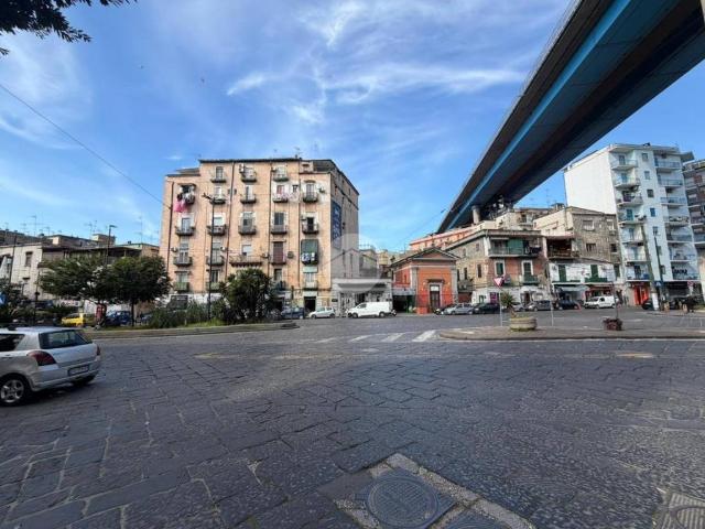 Appartamento in vendita a Municipalità 3, Campania