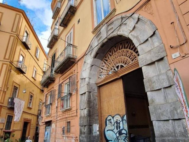 Appartamento in vendita a Municipalità 2, Campania