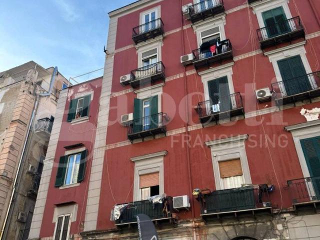 Appartamento in vendita a Municipalità 1, Campania