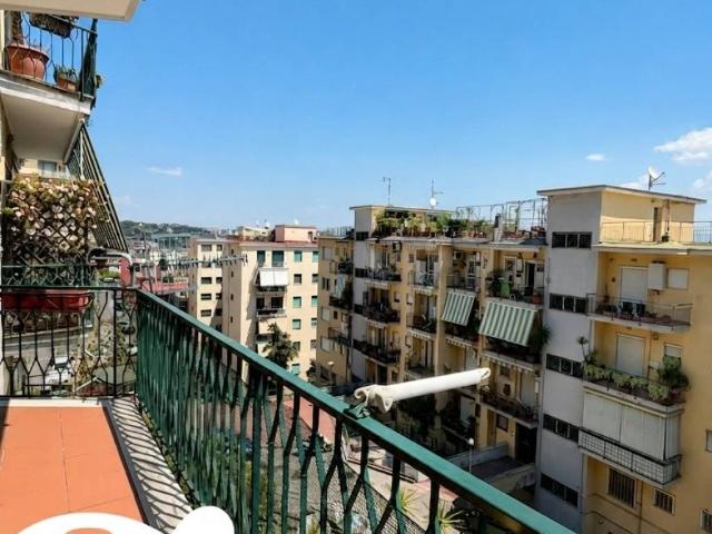 Appartamento in vendita a Municipalità 2, Campania