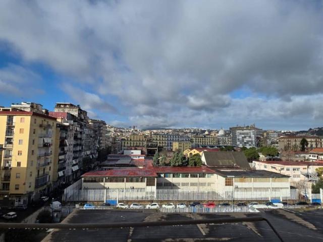 Appartamento in vendita a Municipalità 2, Mercato