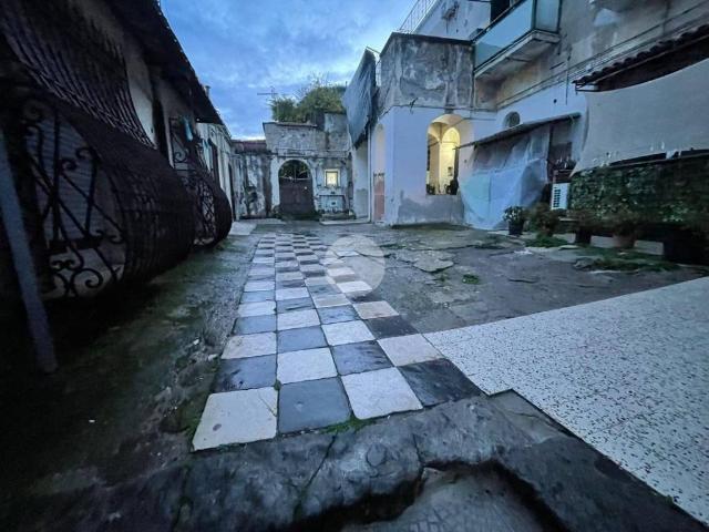 Appartamento in vendita a Municipalità 3, Campania