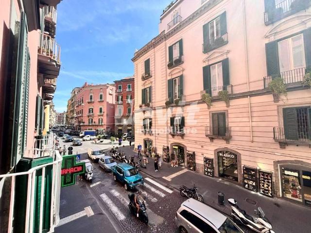 Appartamento in vendita a Municipalità 2, Campania