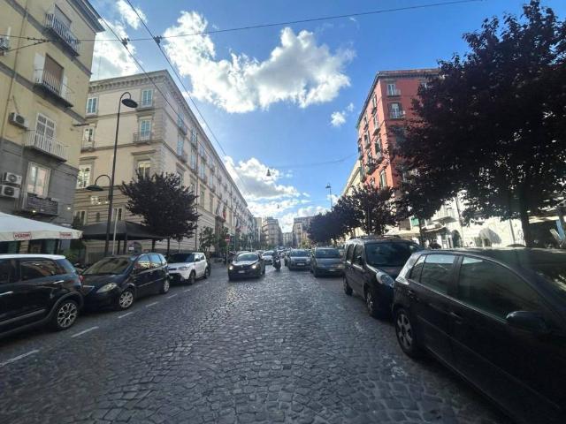 Appartamento in vendita a Municipalità 4, Napola