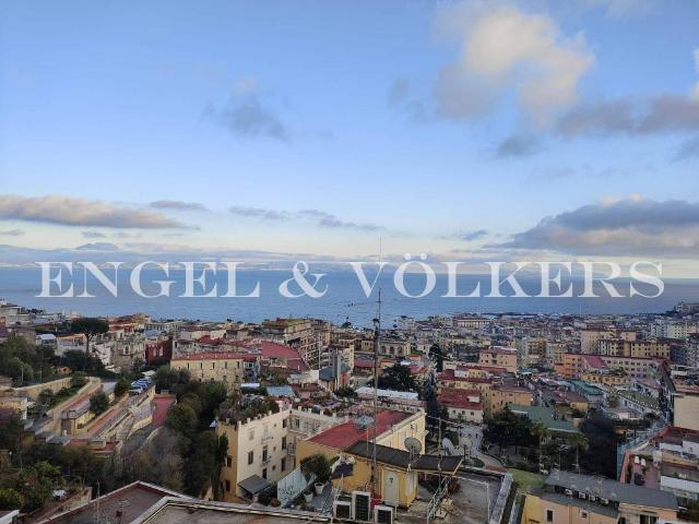 Appartamento in vendita a Municipalità 1, Campania