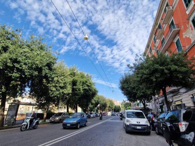 Appartamento in vendita a Municipalità 3, Campania