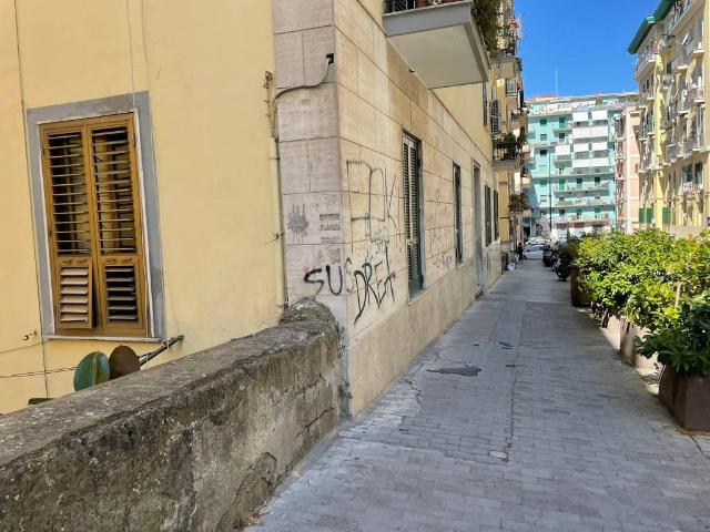 Appartamento in vendita a Municipalità 5, Campania
