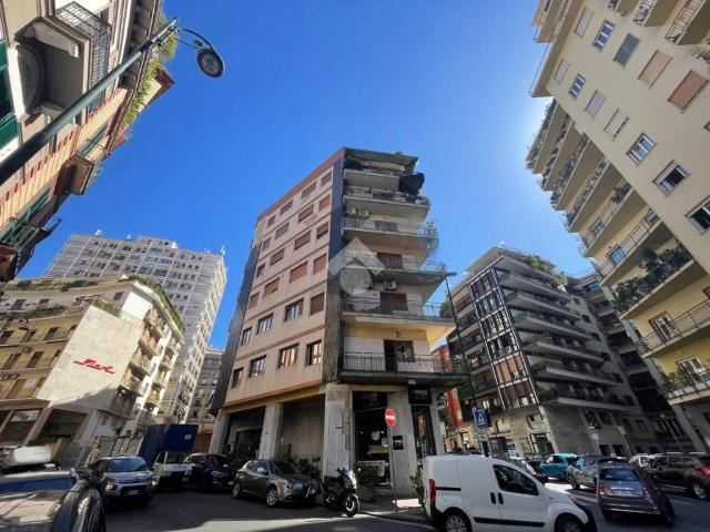 Appartamento in vendita a Municipalità 1, Campania