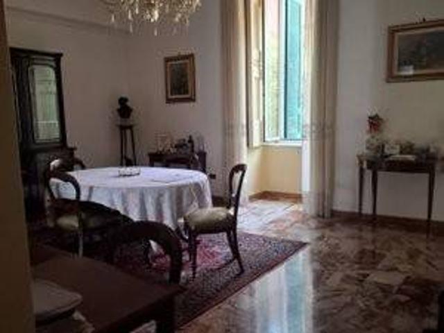 Appartamento in vendita a Municipalità 4, Campania