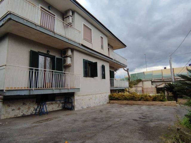 Appartamento in vendita a Santa Croce, Campania