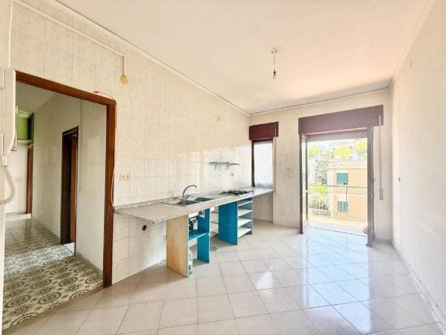 Appartamento in vendita a Posillipo, Napoli