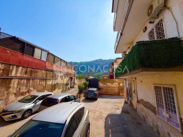 Appartamento in vendita a Camaldoli, Pianura