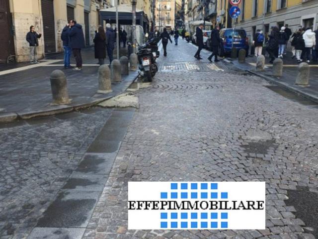 Appartamento in vendita a Municipalità 1, Campania