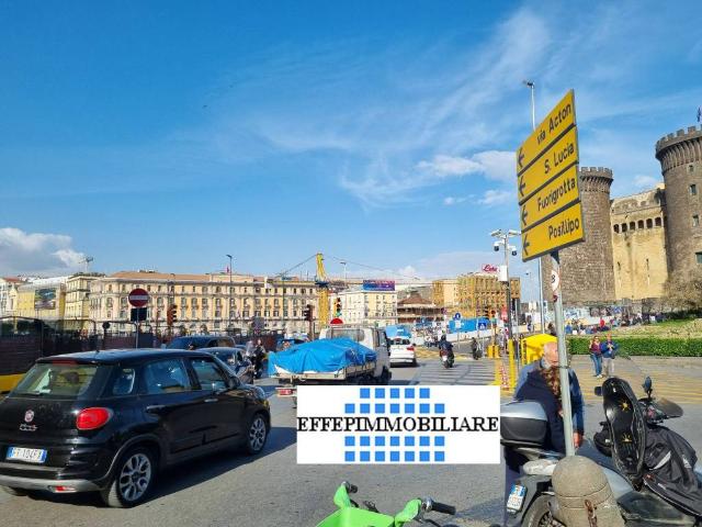 Appartamento in vendita a Municipalità 1, Campania