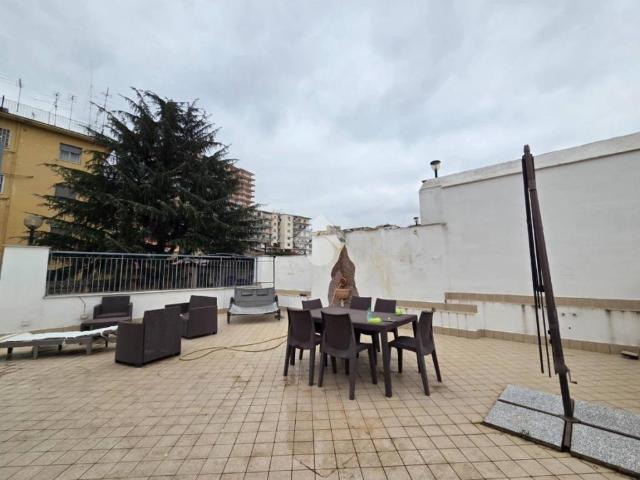 Appartamento in vendita a Municipalità 2, Napola