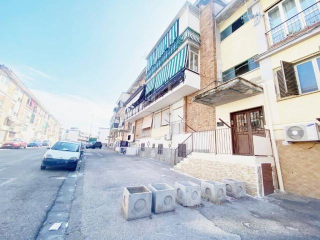 Appartamento in vendita a Municipalità 9, Campania