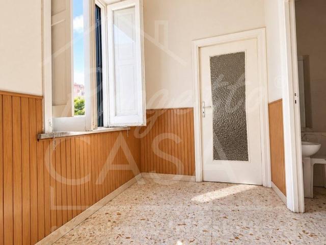 Appartamento in vendita a Barra, Napoli