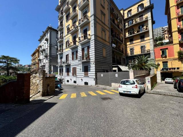 Appartamento in vendita a Municipalità 1, Campania
