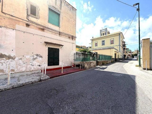 Appartamento in vendita a Municipalità 10, Campania