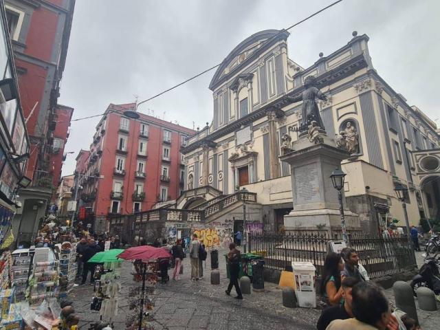 Appartamento in vendita a Municipalità 4, Campania