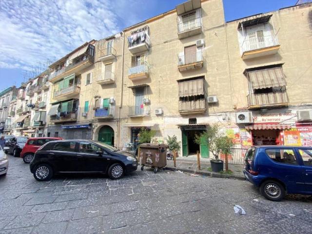 Appartamento in vendita a Secondigliano, Napoli