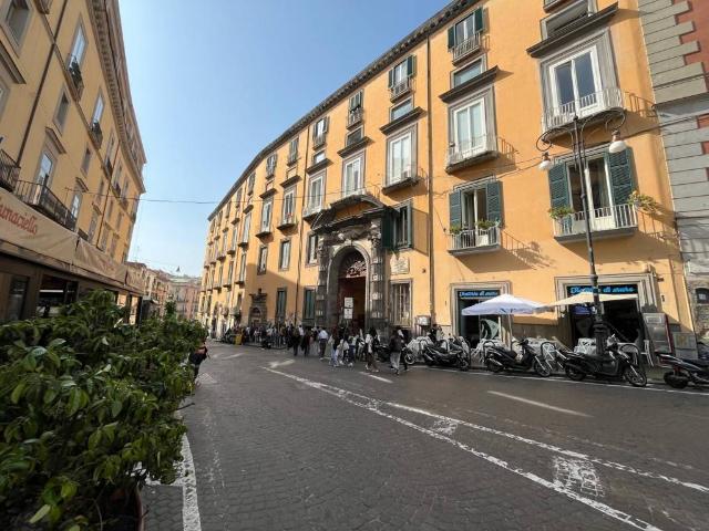 Appartamento in vendita a Municipalità 2, Campania