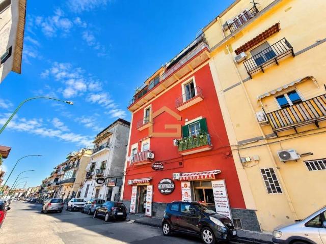 Appartamento in vendita a Chiaiano, Napoli