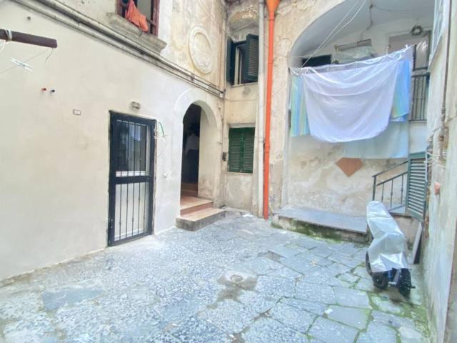 Appartamento in vendita a Municipalità 3, Campania