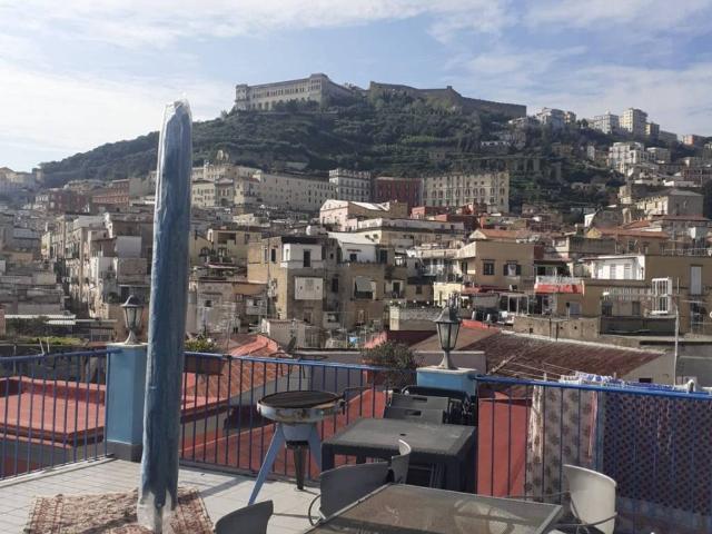 Appartamento in vendita a Municipalità 2, Campania