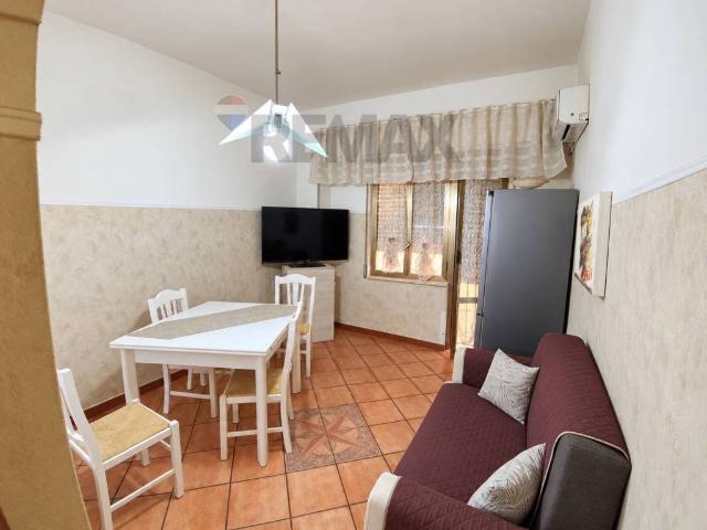 Appartamento in vendita a Pendino, Napoli