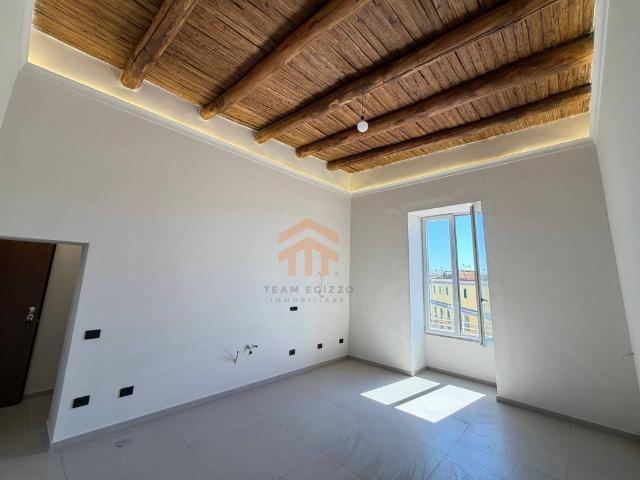 Appartamento in vendita a Municipalità 2, Napola