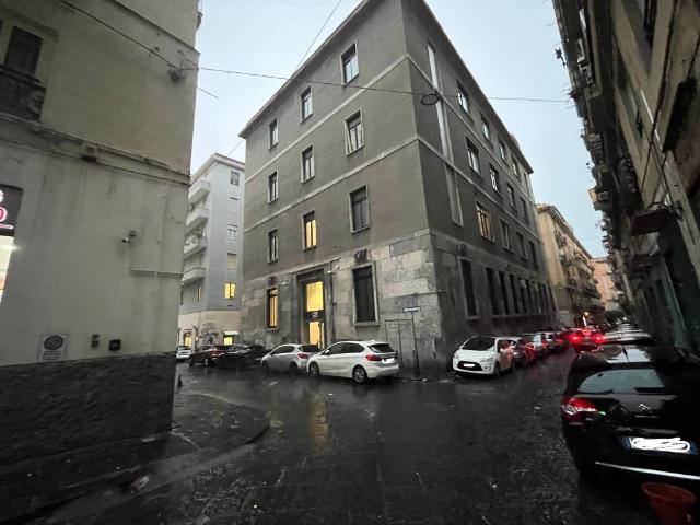 Appartamento in vendita a Municipalità 2, Campania
