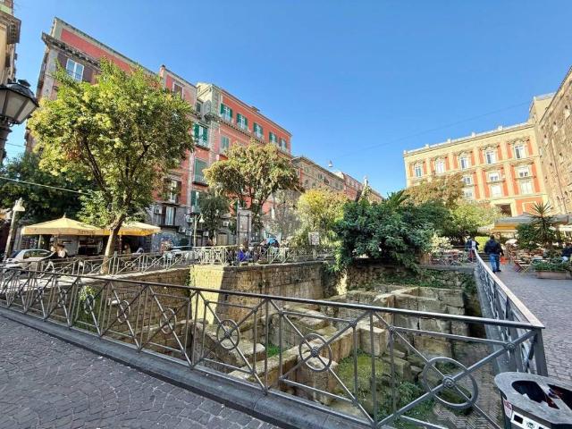 Appartamento in vendita a Municipalità 2, Campania