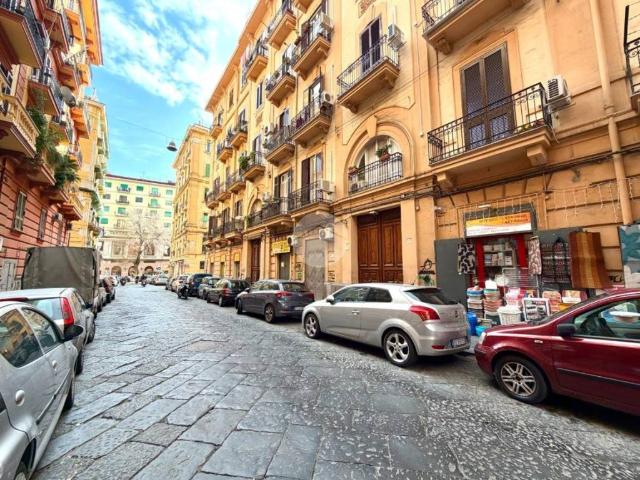 Appartamento in vendita a Municipalità 4, Borgo Sant'antonio Abate