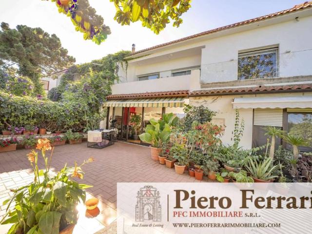 Appartamento in vendita a Coroglio, Napola